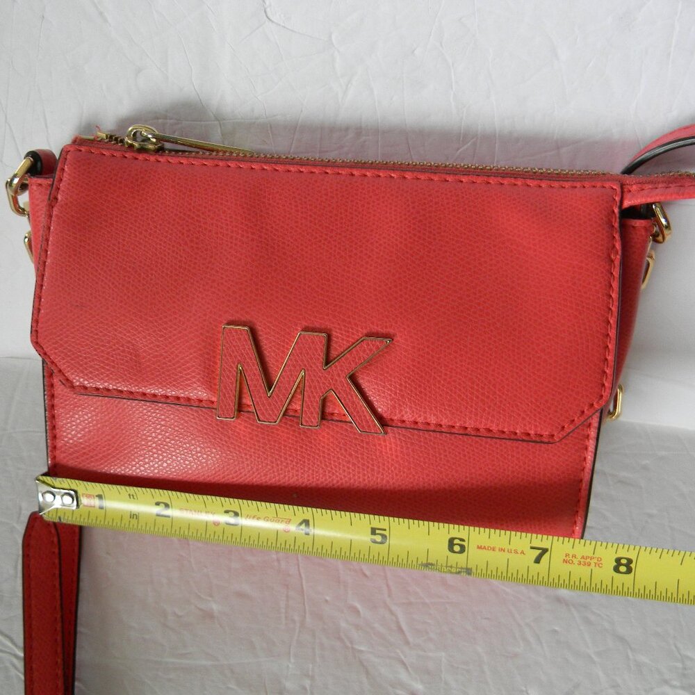 MICHAEL KORS FLORENCE PINK PEBBLE LEATHER SMALL CROSSBODY LOGO MK - Picture 4 of 9